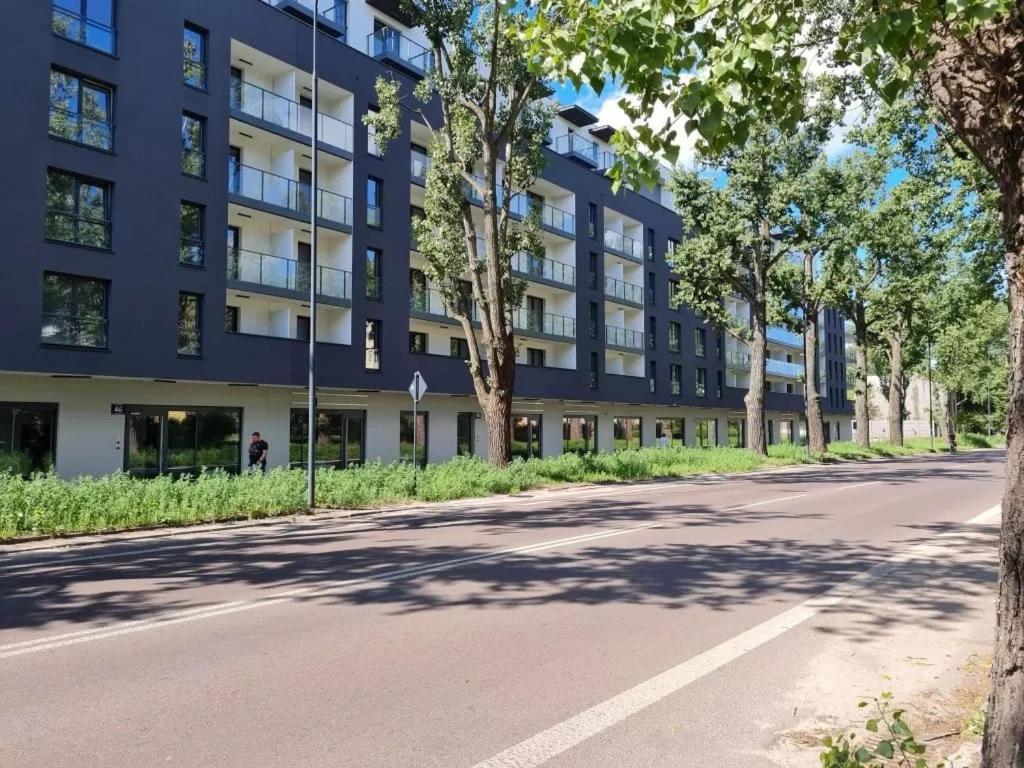 Manufaktura Residence - Apartamenty Prestiz Z Garazem Podziemnym I Dwoma Lazienkami Lodz  Exterior photo